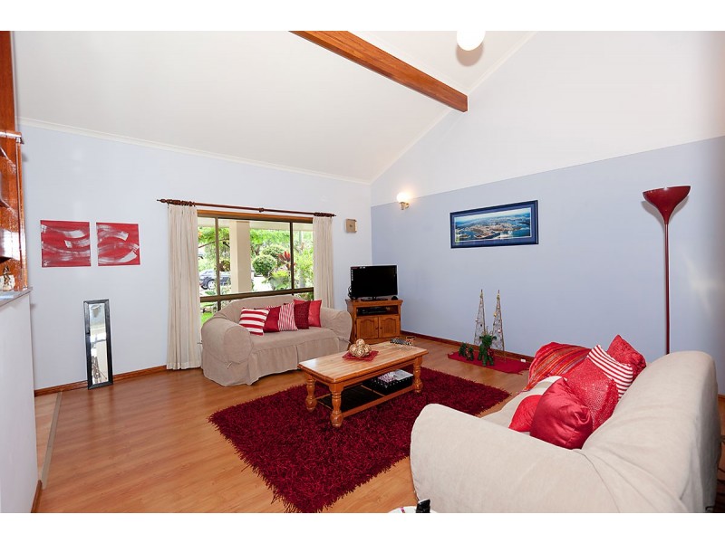 19 Binnacle Court, Yamba NSW 2464