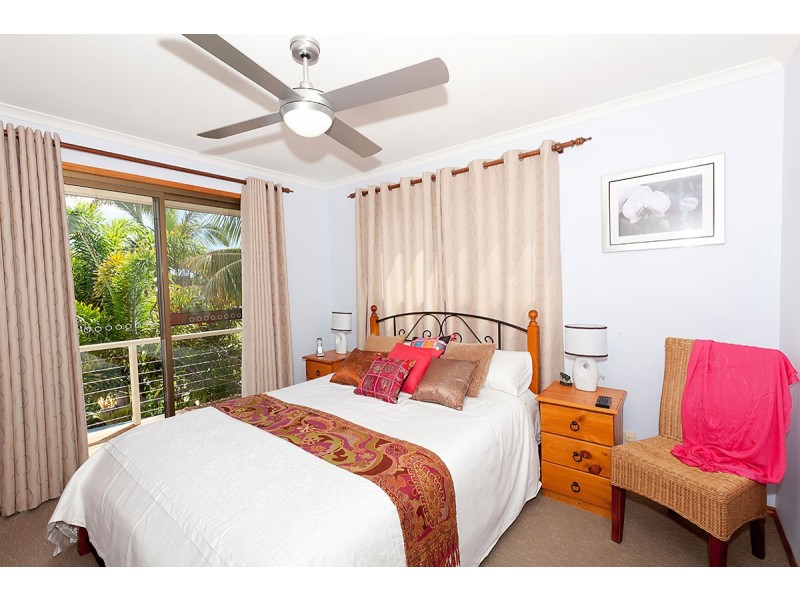 19 Binnacle Court, Yamba NSW 2464