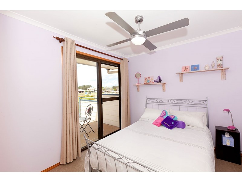 19 Binnacle Court, Yamba NSW 2464