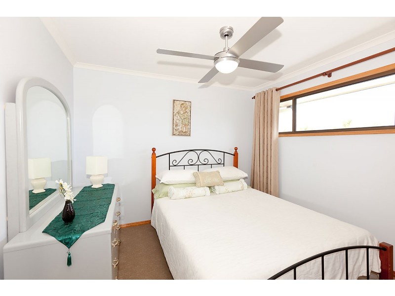 19 Binnacle Court, Yamba NSW 2464