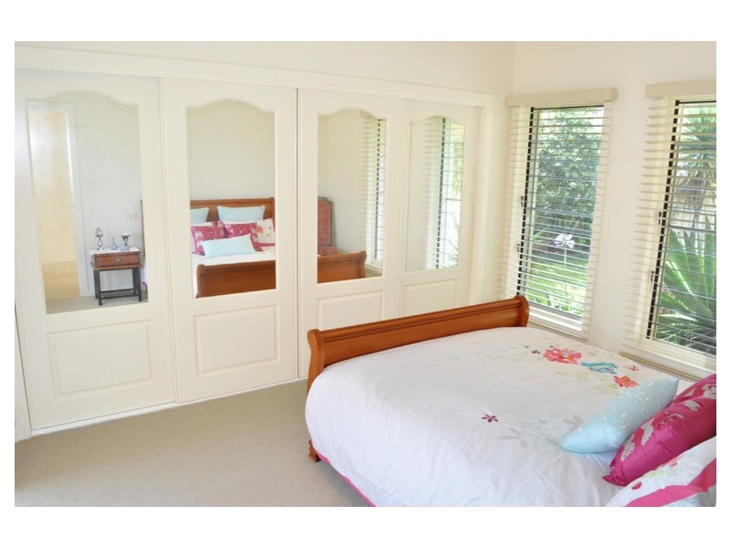 8 Newport Island Circuit, Yamba NSW 2464