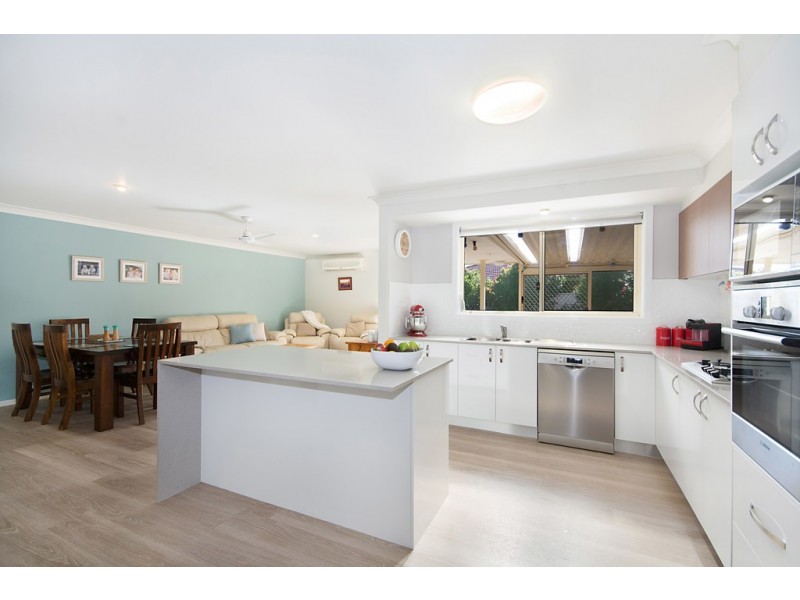 50 Harold Tory Drive, Yamba NSW 2464