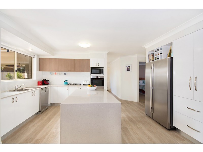 50 Harold Tory Drive, Yamba NSW 2464