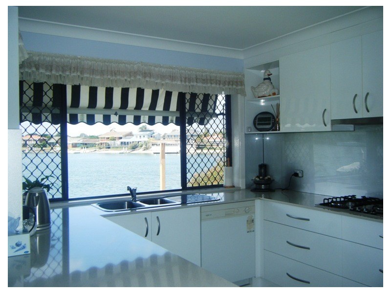 18 Acacia Circuit, Yamba NSW 2464