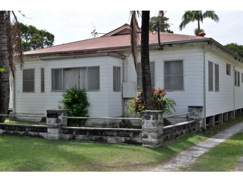 20 Beach Street, Yamba NSW 2464