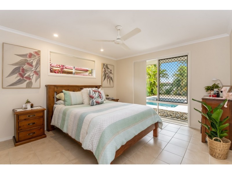 13 Parkview Crescent, Yamba NSW 2464