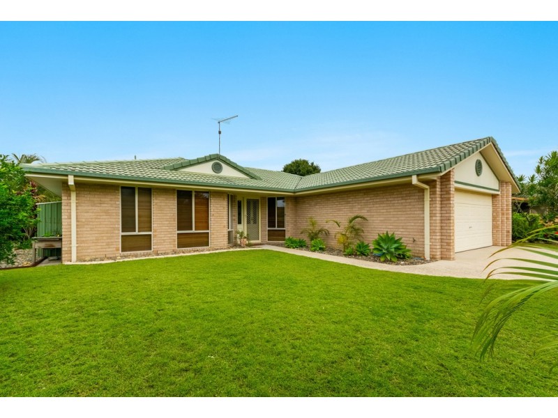 13 Parkview Crescent, Yamba NSW 2464