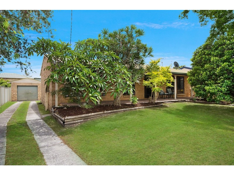 25 Shores Drive, Yamba NSW 2464