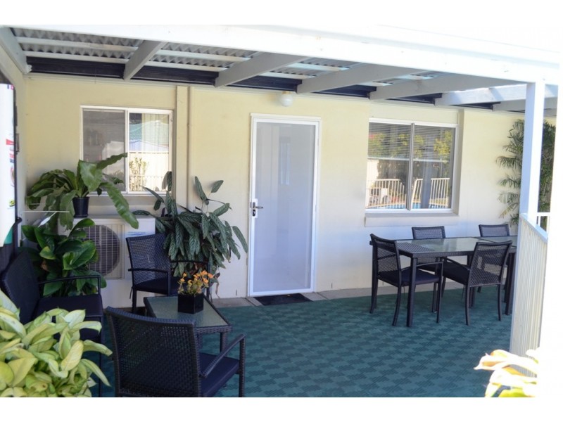 6 Coonawarra Court, Yamba NSW 2464