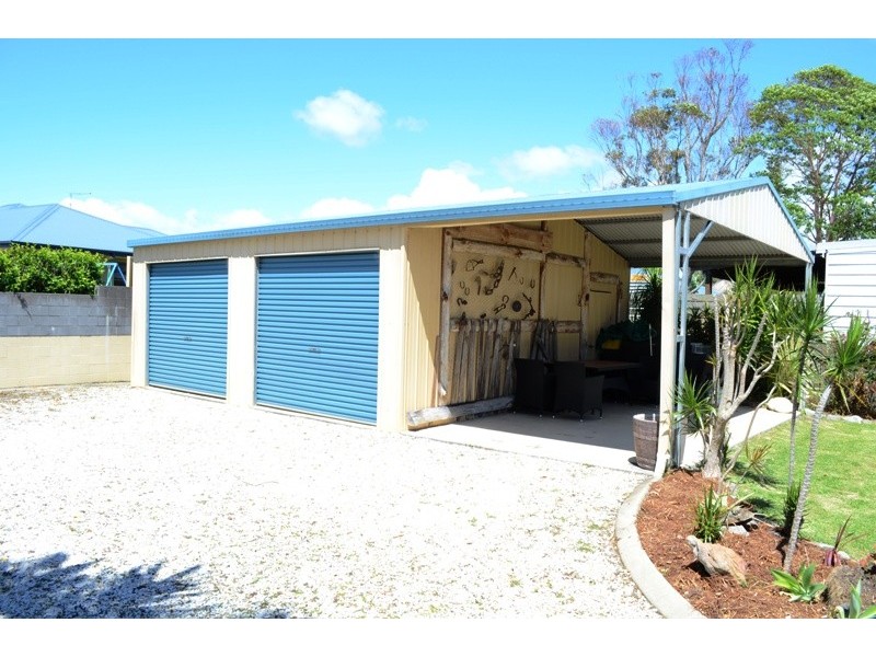 210 Yamba Road, Yamba NSW 2464