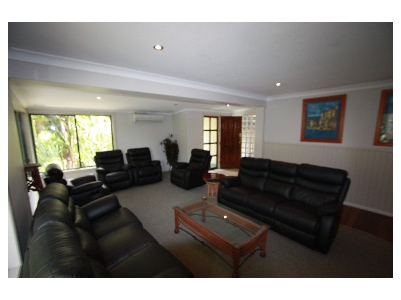 181 Carrs Drive, Yamba NSW 2464