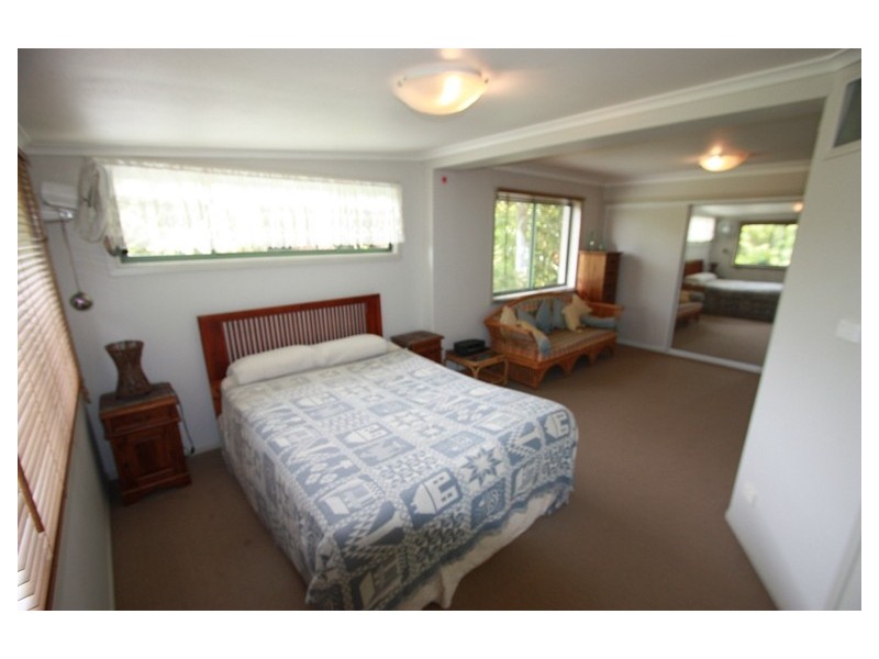 181 Carrs Drive, Yamba NSW 2464
