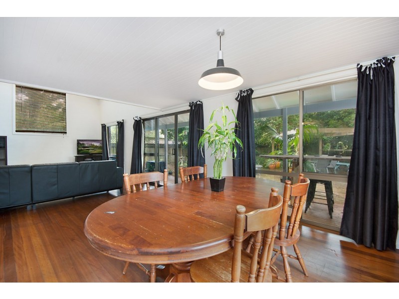 100 Lakes Boulevard, Wooloweyah NSW 2464