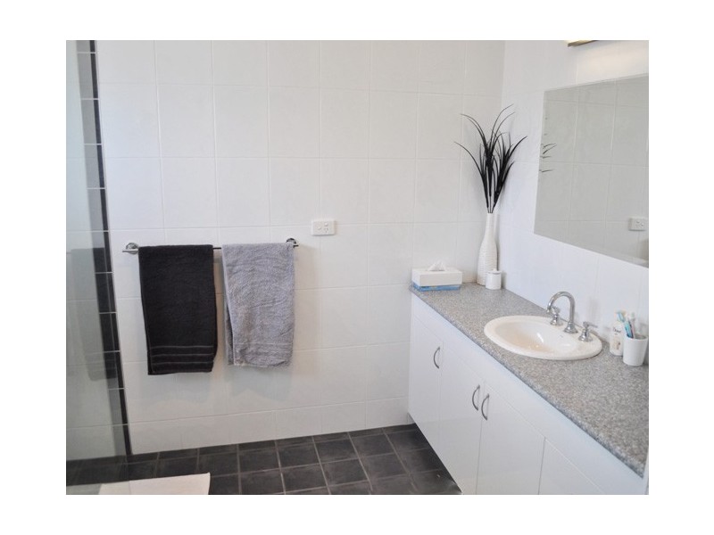 68 Coonawarra Court, Yamba NSW 2464