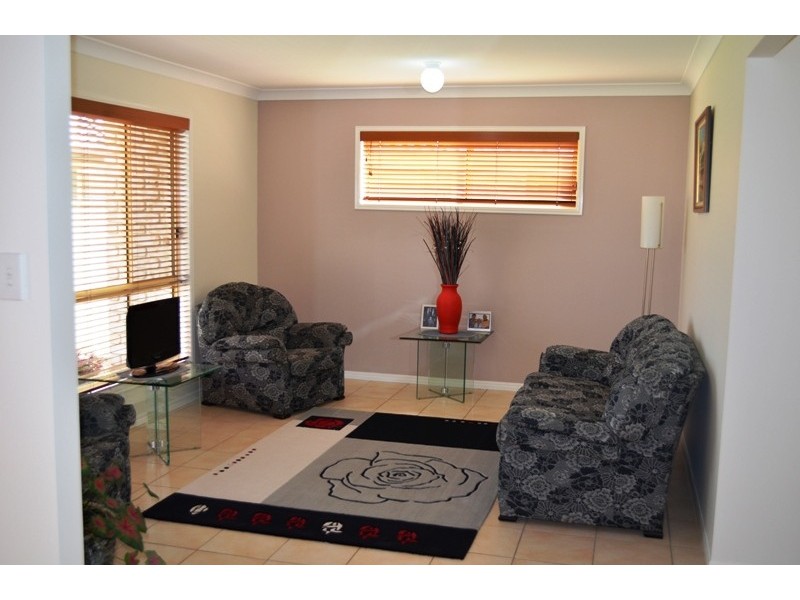 34 Bayview Drive, Yamba NSW 2464