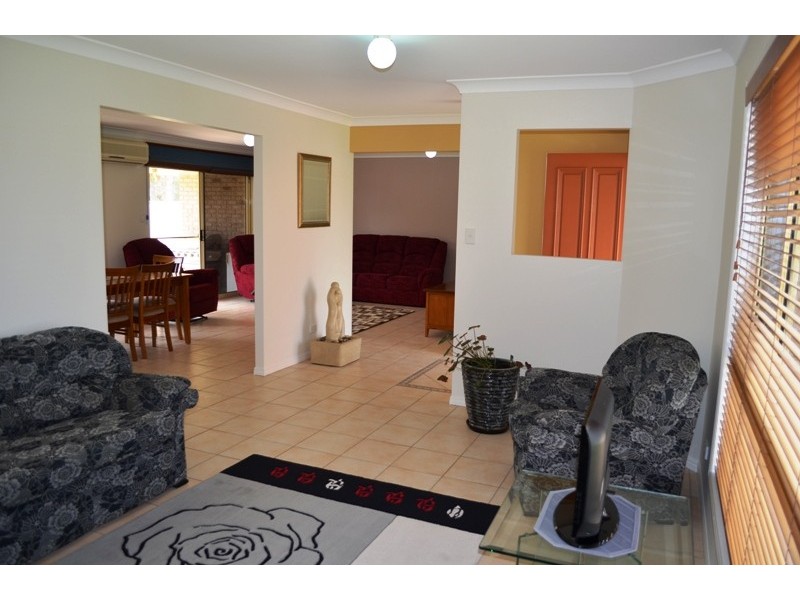 34 Bayview Drive, Yamba NSW 2464