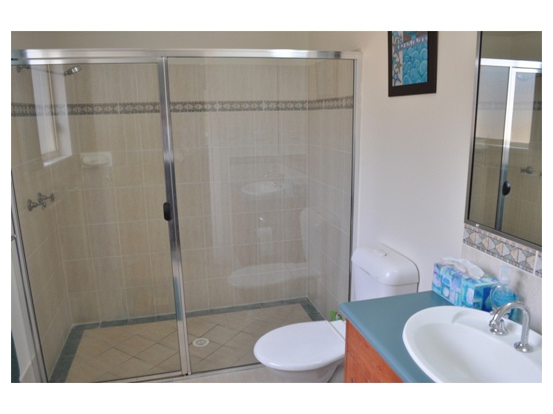 34 Bayview Drive, Yamba NSW 2464