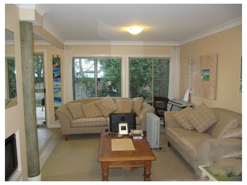 24 Young Street, Wooloweyah NSW 2464