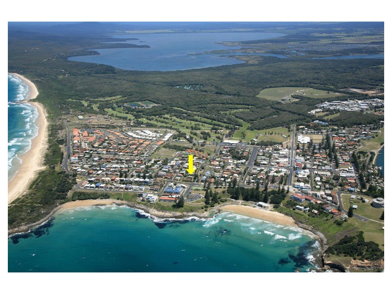 10 Queen Street, Yamba NSW 2464