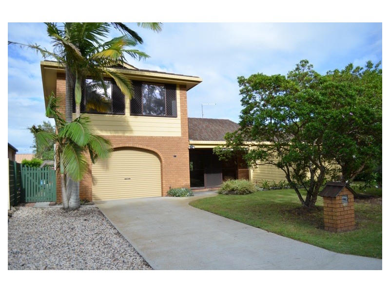 108 Melaleuca Drive, Yamba NSW 2464