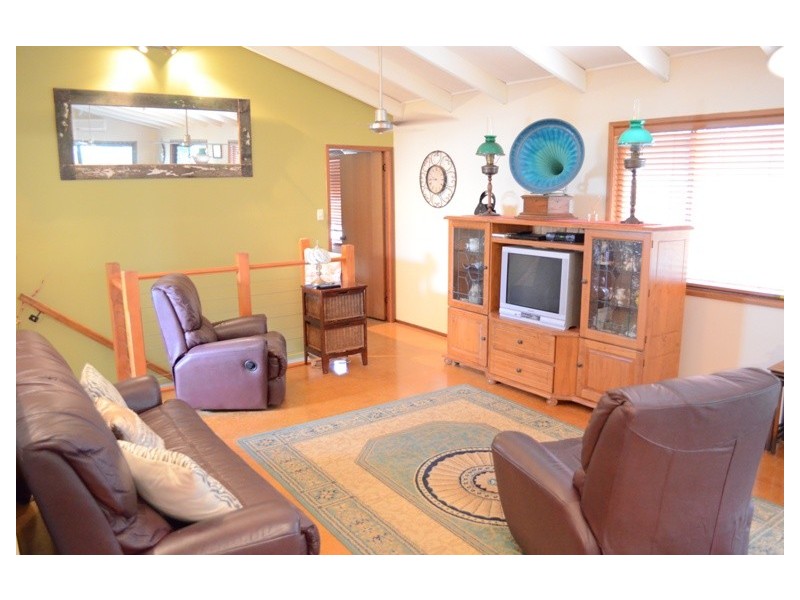 4 Endeavour Street, Yamba NSW 2464