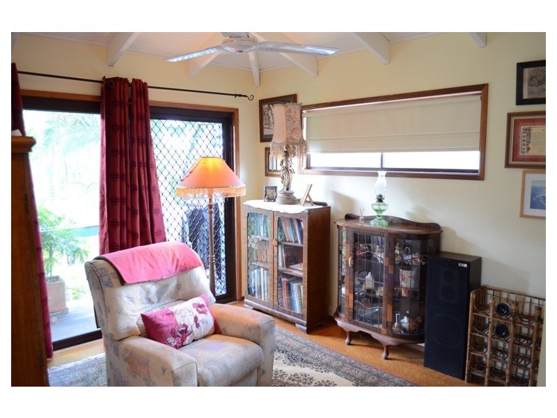 4 Endeavour Street, Yamba NSW 2464