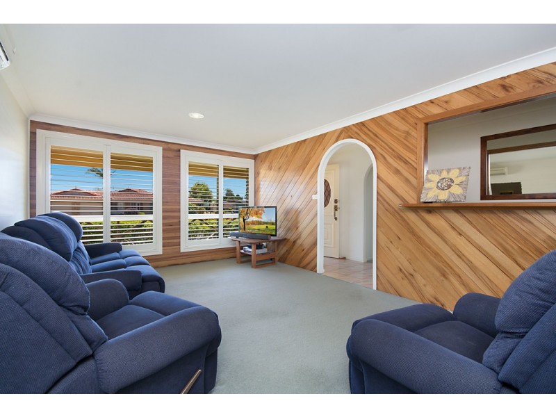 19 Mariners Way, Yamba NSW 2464