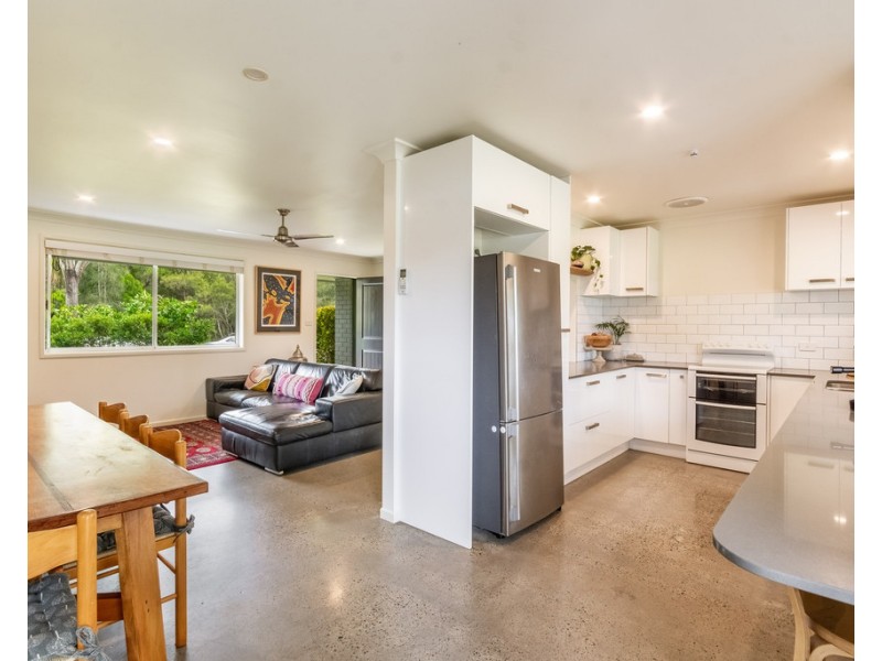 35 Shores Drive, Yamba NSW 2464