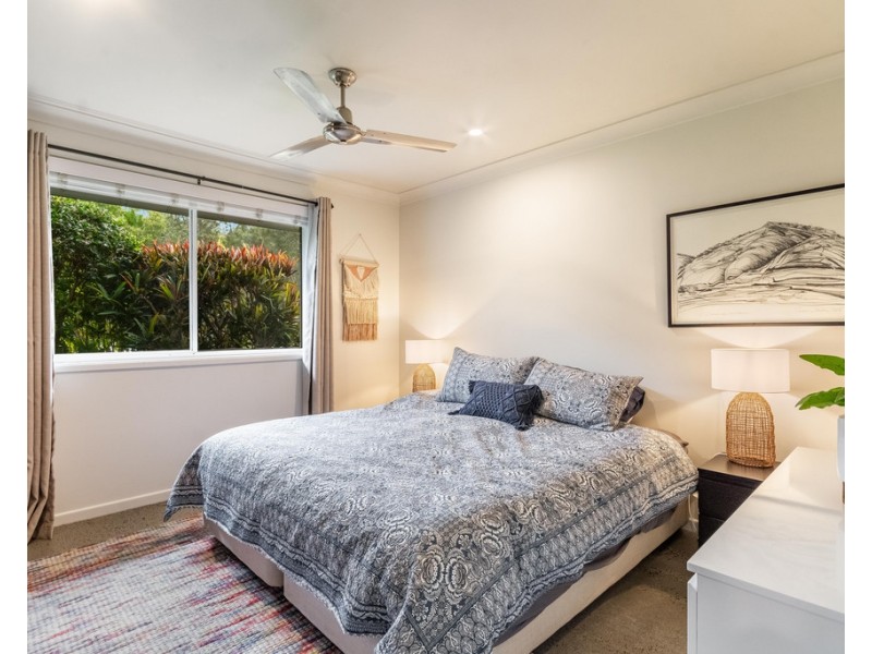 35 Shores Drive, Yamba NSW 2464