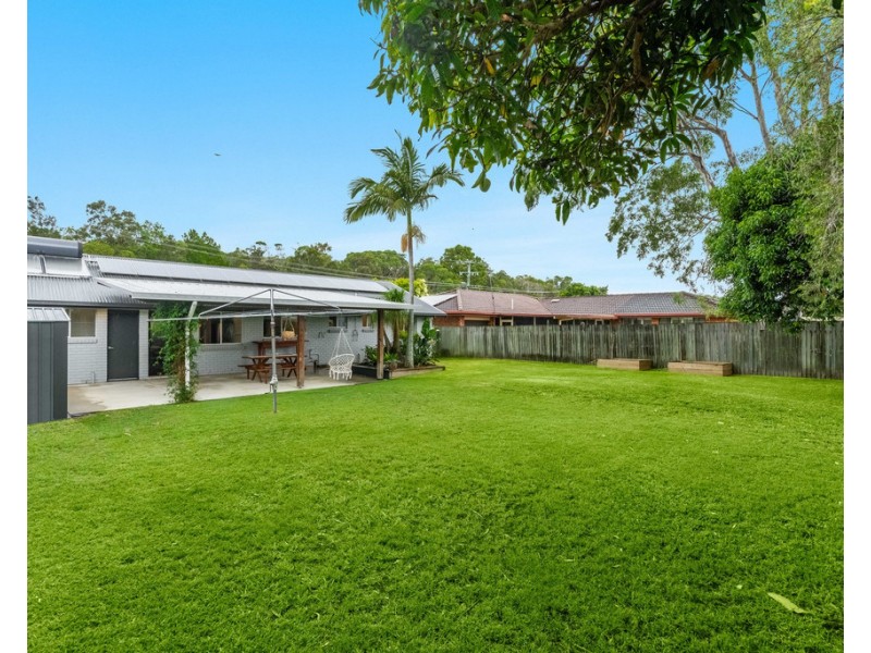 35 Shores Drive, Yamba NSW 2464