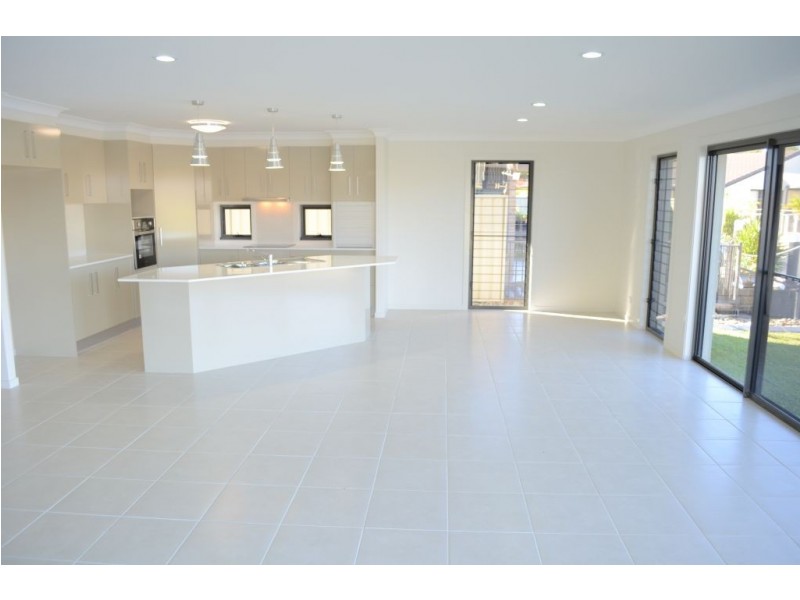 5 Barellan Avenue, Yamba NSW 2464