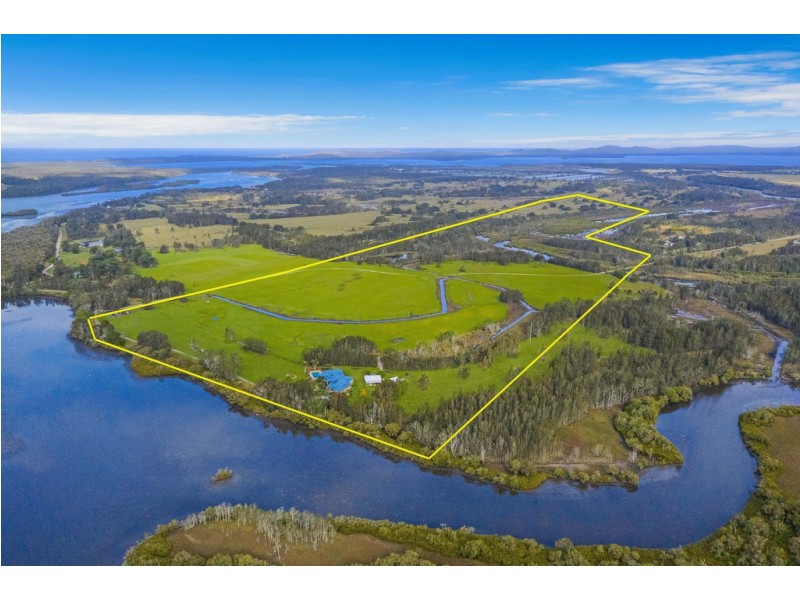 60 Micalo Road, Micalo Island NSW 2464