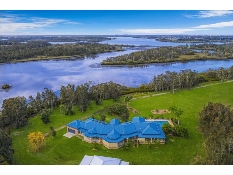 60 Micalo Road, Micalo Island NSW 2464
