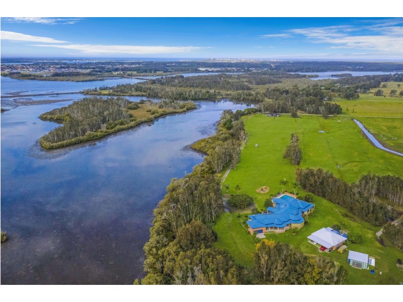 60 Micalo Road, Micalo Island NSW 2464