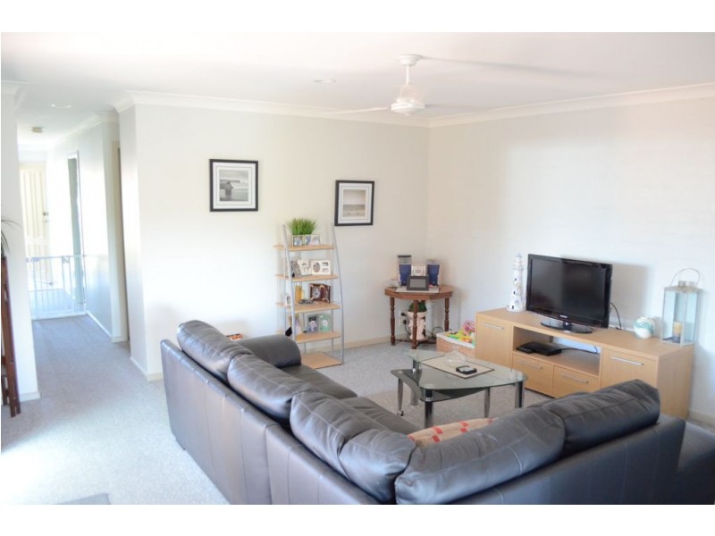 1/4 Plover Close, Yamba NSW 2464