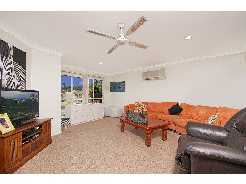 17 Admiralty Court, Yamba NSW 2464