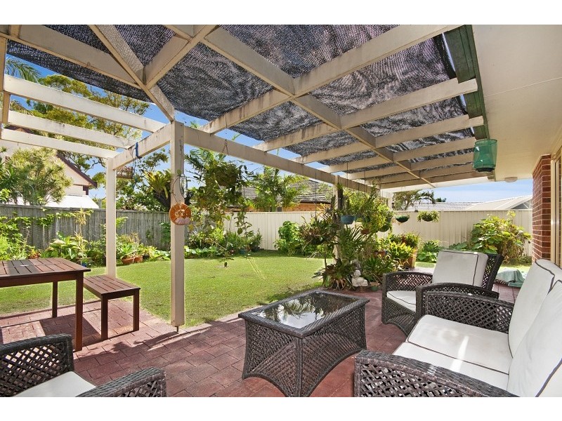 17 Admiralty Court, Yamba NSW 2464