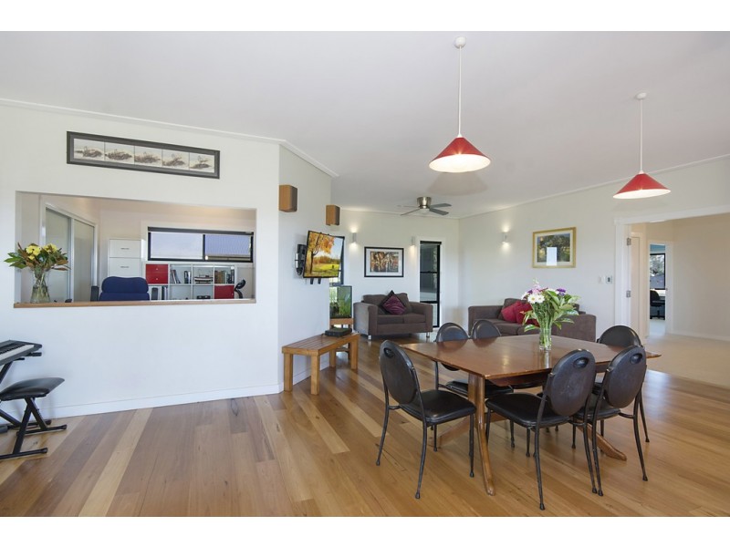 2 Wentworth Street, Palmers Island NSW 2463