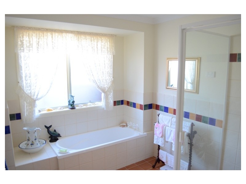 4 The Anchorage, Yamba NSW 2464