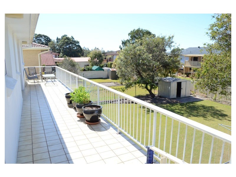 2 The Peninsula, Yamba NSW 2464
