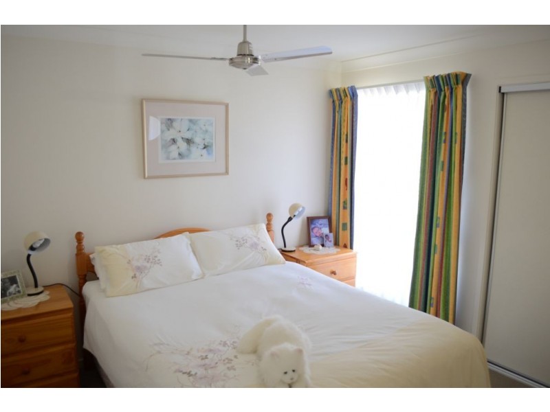 9/4 Somerset Place, Yamba NSW 2464