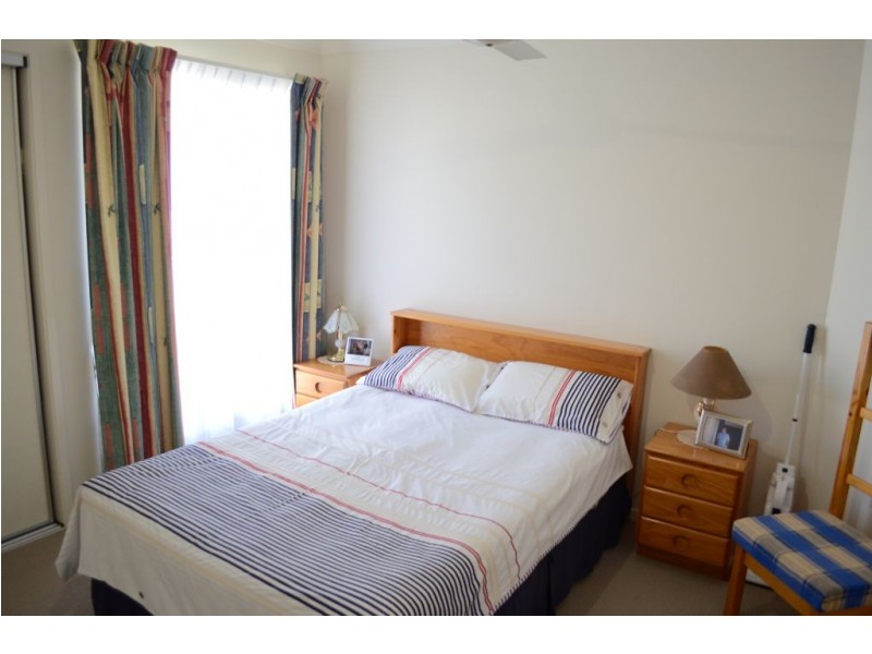 9/4 Somerset Place, Yamba NSW 2464