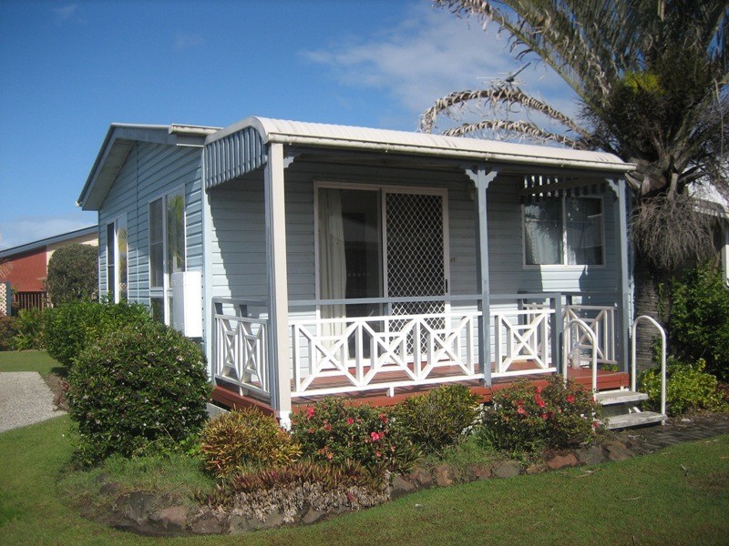 49 Poinciana Palm Lake, Yamba NSW 2464