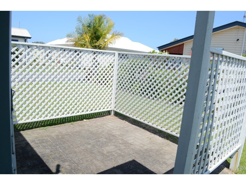 49 Poinciana Palm Lake, Yamba NSW 2464