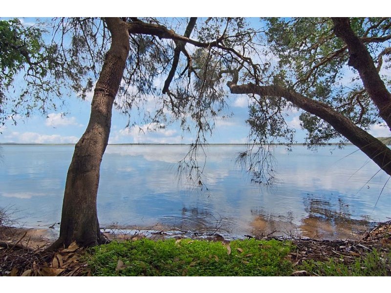 69 Lakes Boulevard, Wooloweyah NSW 2464