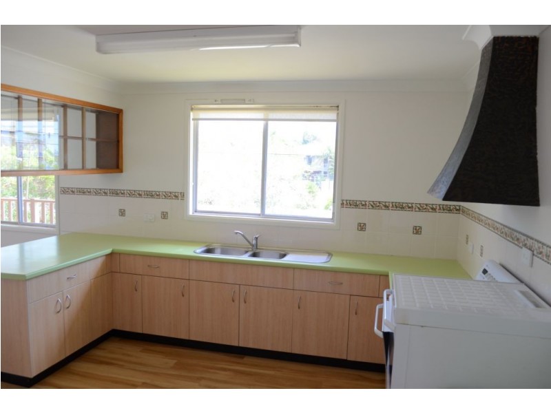 100 Yamba Road, Yamba NSW 2464