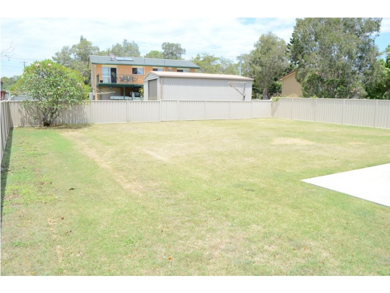 100 Yamba Road, Yamba NSW 2464