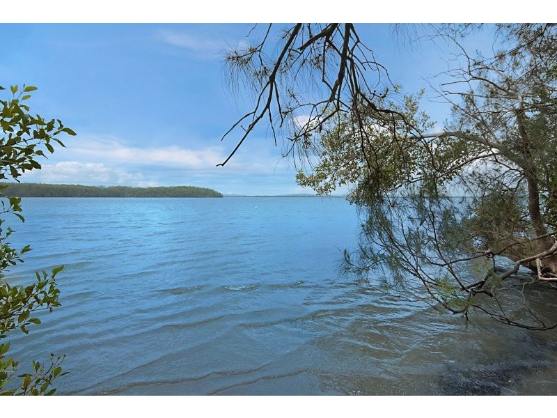12 Campbell Street, Wooloweyah NSW 2464