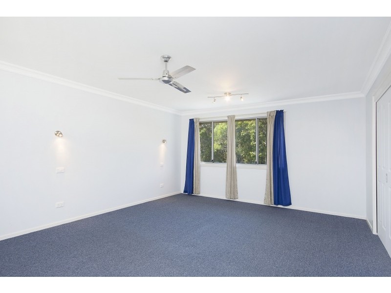 27 Shores Drive, Yamba NSW 2464