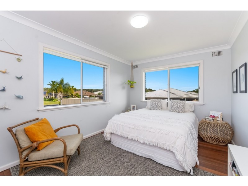 6 Carrs Drive, Yamba NSW 2464